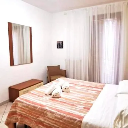 Eli's House In Sul Garda Appartement *
