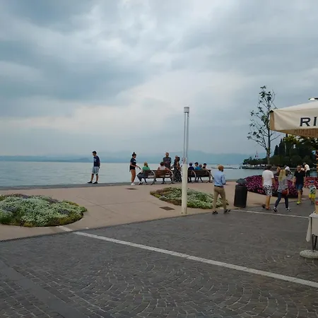 Eli's House In Sul Garda Daire *