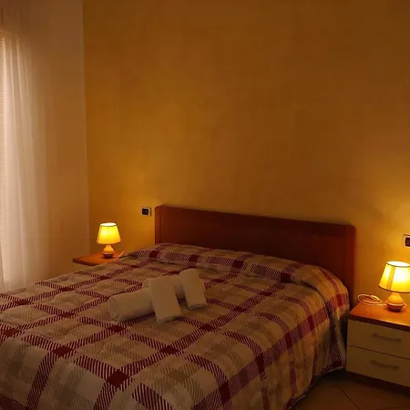 Eli's House In Sul Garda * Μπαρντολίνο